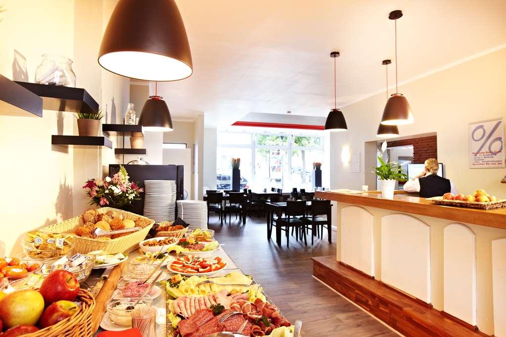 Hotel Ostseehalle Kiel By Premiere Classe Restaurante foto