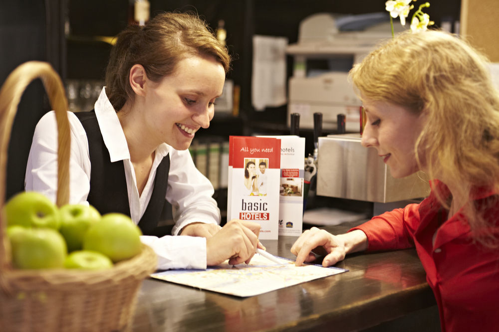 Hotel Ostseehalle Kiel By Premiere Classe Exterior foto